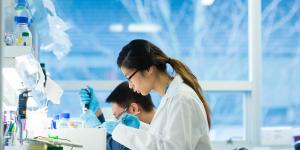 A student working in the Prostate Centre